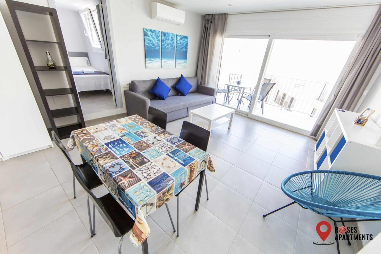 Roses Apartments Ocean 2 Habitaciones Vista Mar Lateral Экстерьер фото